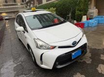 2016 Toyota PRIUS α