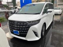 2025 Toyota Alphard Hybrid