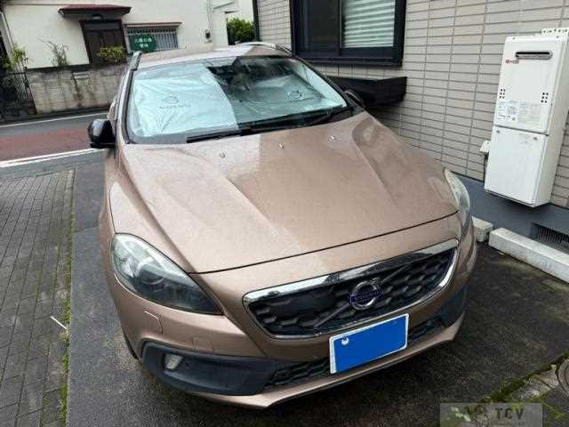 2015 Volvo V40