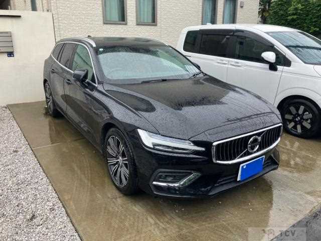 2021 Volvo V60