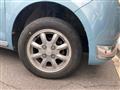 2005 Daihatsu Miragino