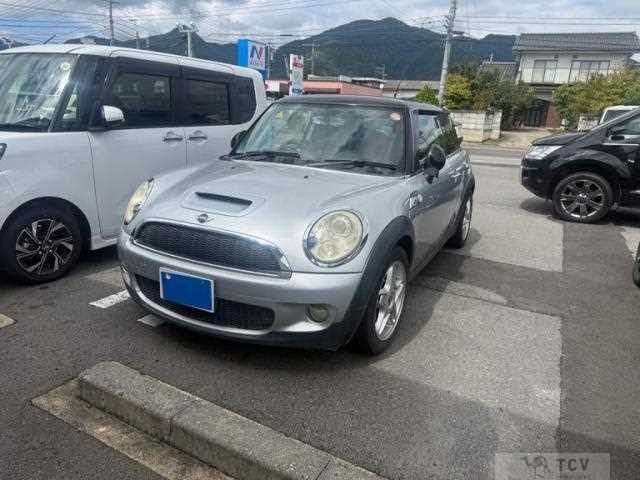 2010 BMW MINI