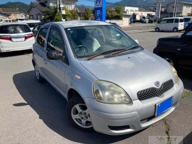 2003 Toyota Vitz