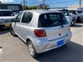 2003 Toyota Vitz