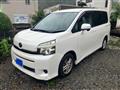 2010 Toyota Voxy