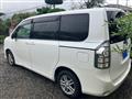 2010 Toyota Voxy