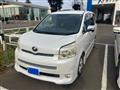 2009 Toyota Voxy