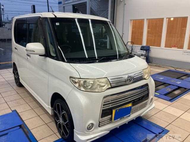 2010 Daihatsu Tanto