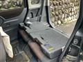 2010 Nissan ROOX