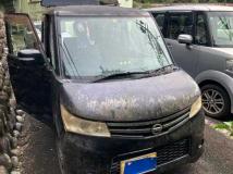 2010 Nissan ROOX