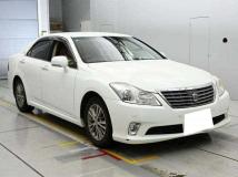 2010 Toyota Crown