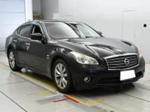 2010 Nissan Fuga