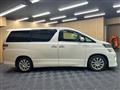 2012 Toyota Vellfire