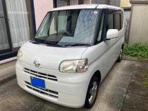 2009 Daihatsu Tanto