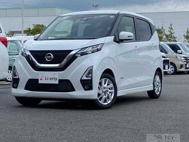 2022 Nissan Nissan Others