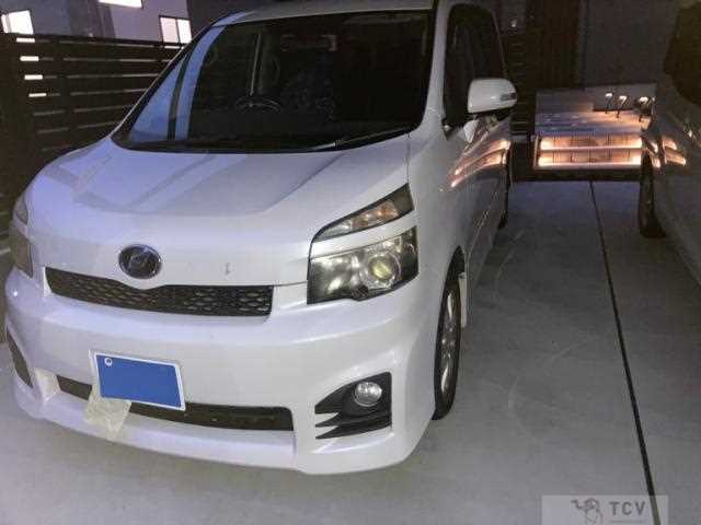 2010 Toyota Voxy