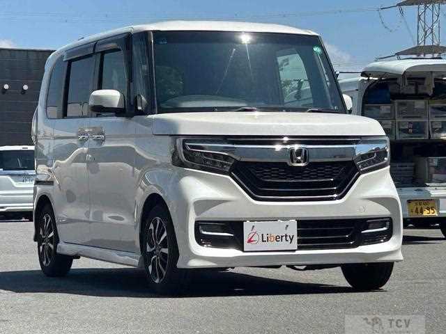 2017 Honda N BOX