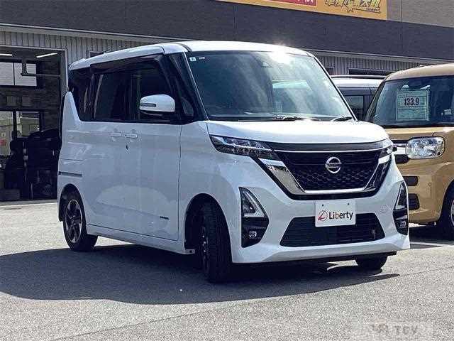 2022 Nissan ROOX