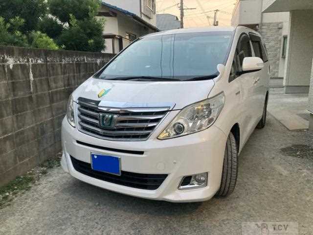 2014 Toyota Alphard Hybrid