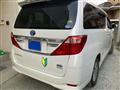 2014 Toyota Alphard Hybrid