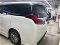 2018 Toyota Alphard Hybrid
