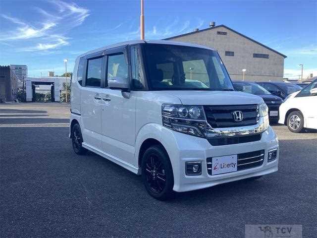 2017 Honda N BOX