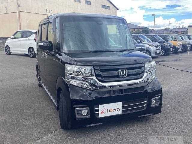 2017 Honda N BOX