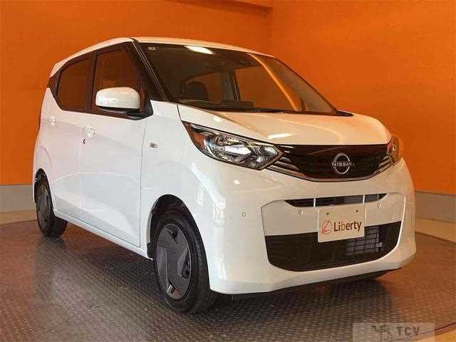 2025 Nissan Nissan Others