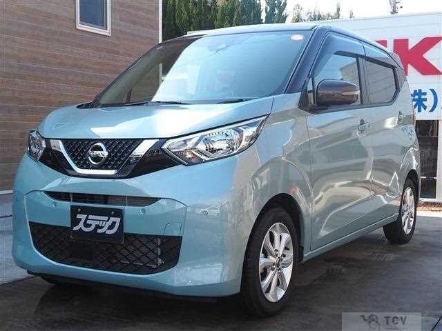2022 Nissan Nissan Others