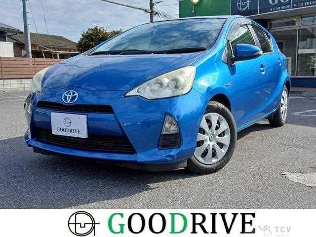 2013 Toyota AQUA