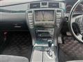 2004 Toyota Crown