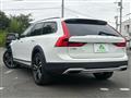 2017 Volvo V90