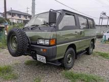1990 Mitsubishi Delica Starwagon