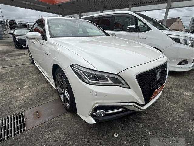 2018 Toyota Crown