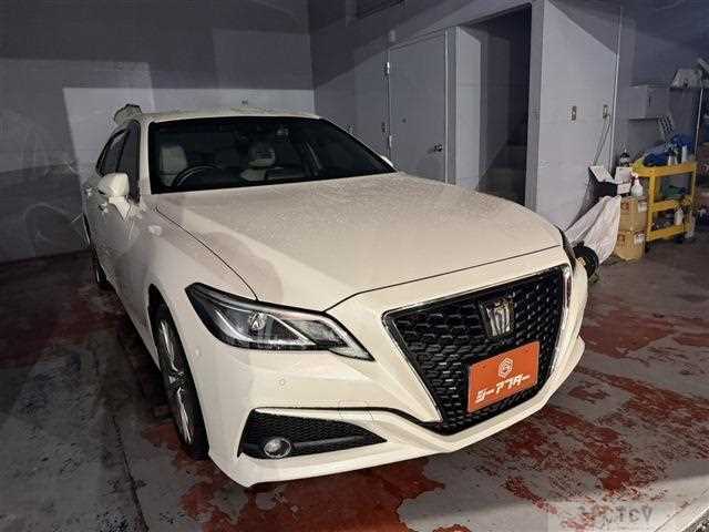 2020 Toyota Crown