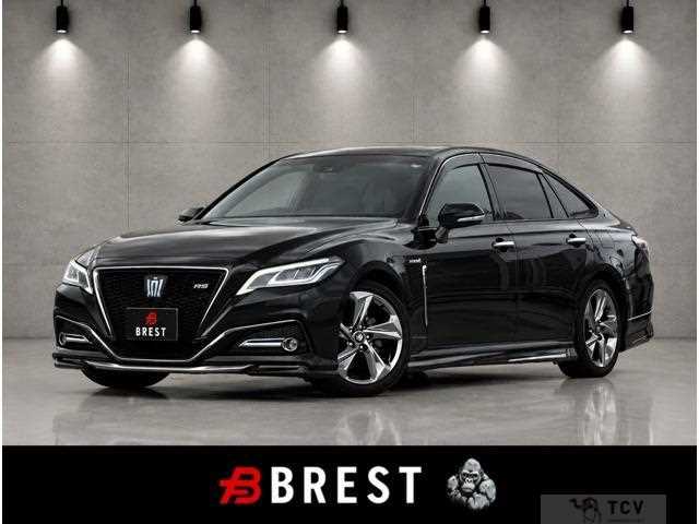 2018 Toyota Crown Hybrid