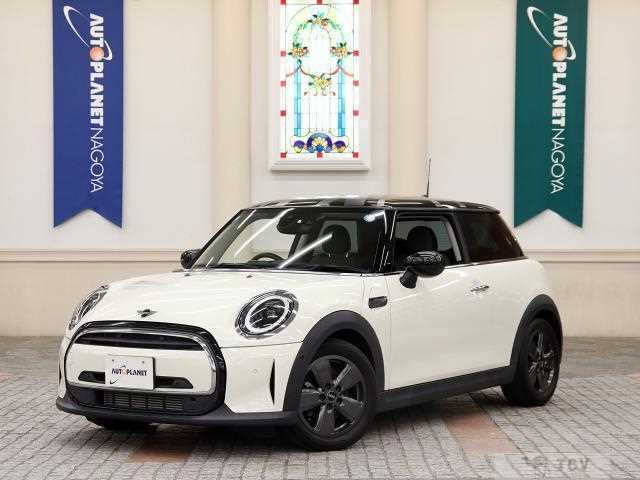 2022 BMW MINI