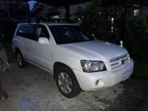 2004 Toyota Kluger V