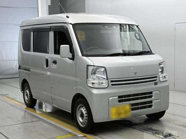 2020 Suzuki Every