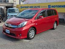 2013 Toyota Isis
