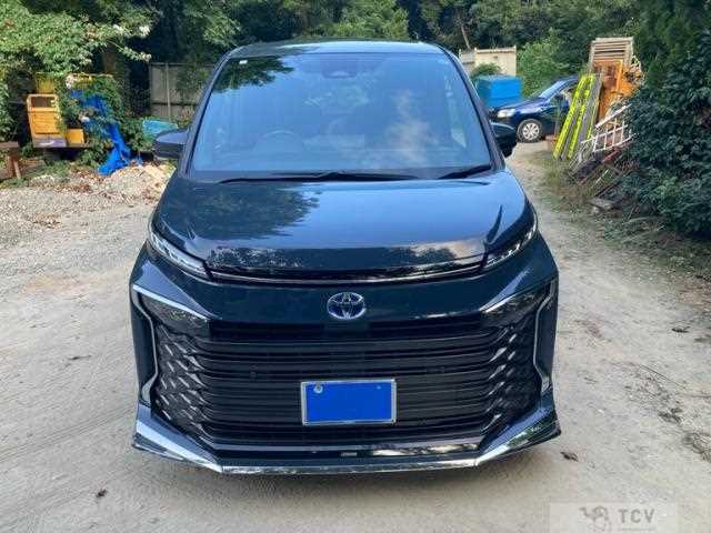2024 Toyota Voxy