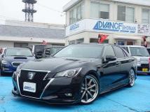 2016 Toyota Crown Hybrid