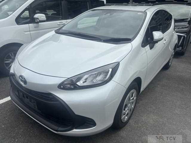 2022 Toyota AQUA