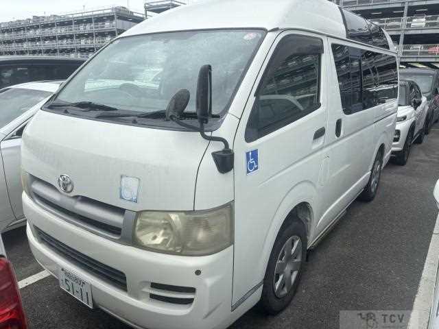 2005 Toyota Hiace Van