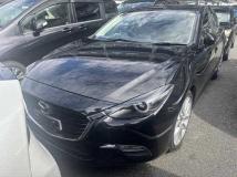 2016 Mazda Axela