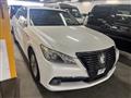 2013 Toyota Crown Hybrid