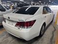 2013 Toyota Crown Hybrid
