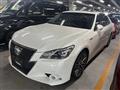 2013 Toyota Crown Hybrid