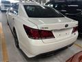 2013 Toyota Crown Hybrid