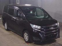 2017 Toyota Noah